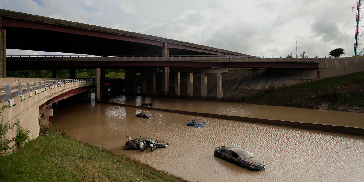 You are currently viewing Cities try to prevent floods